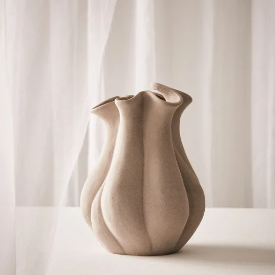 Annabella Vase - Image 9