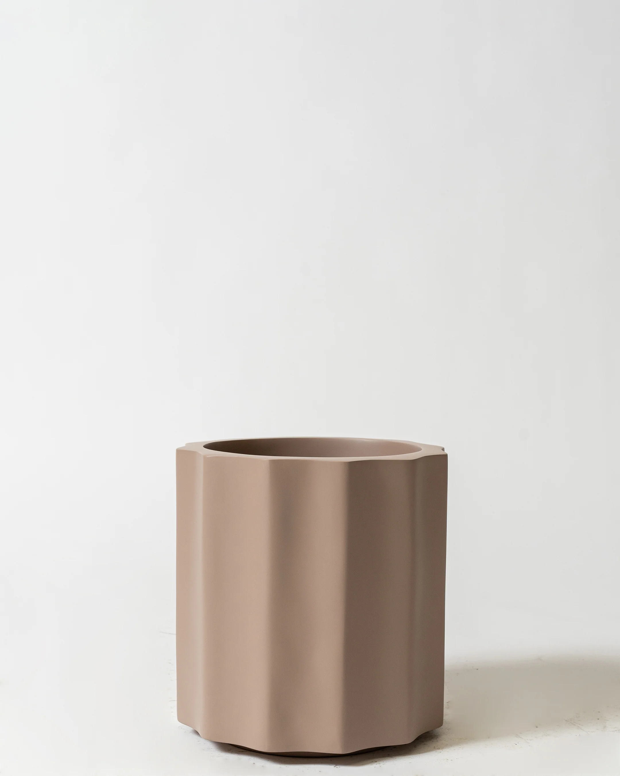 Lilly Pot - Image 21