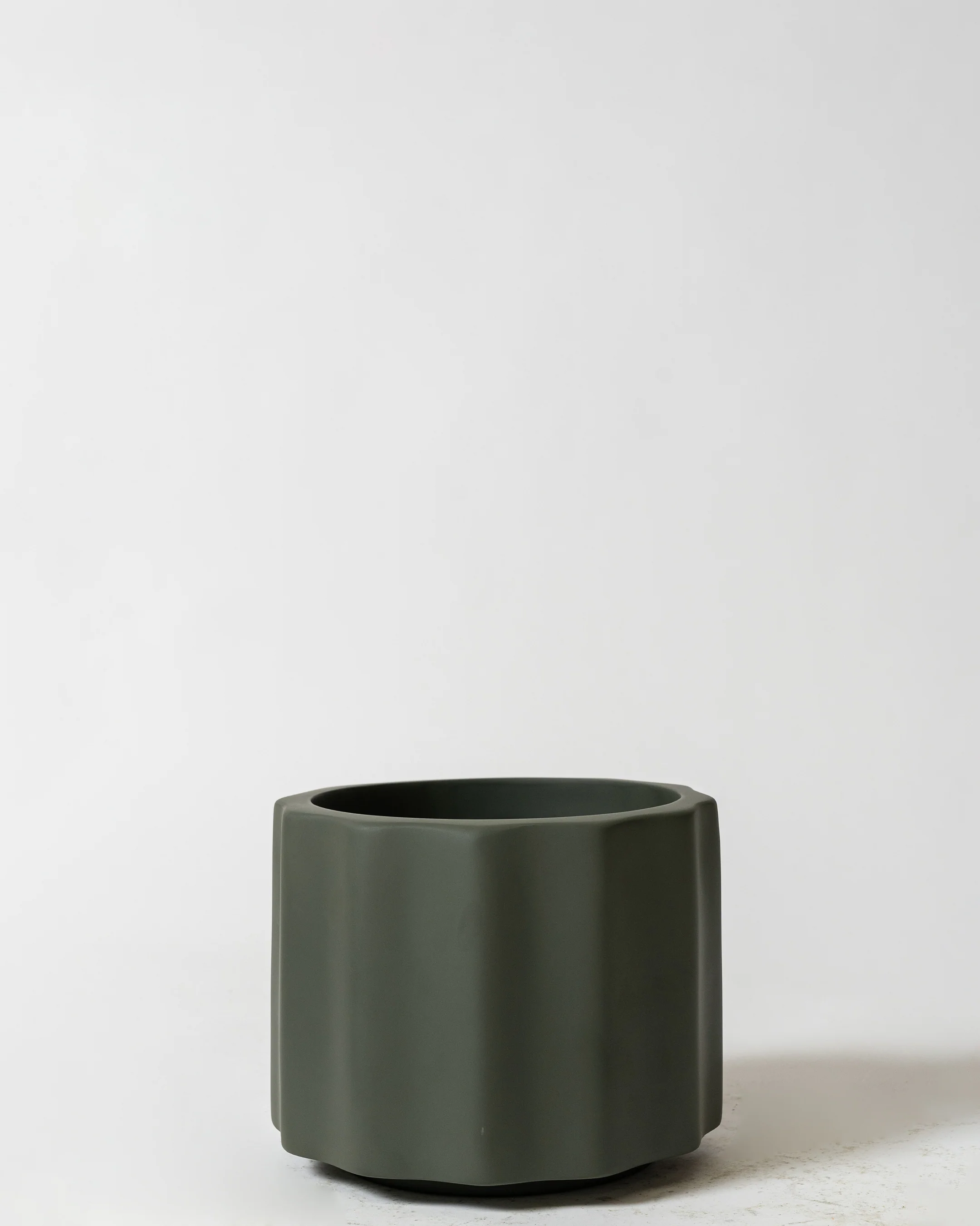 Lilly Pot - Image 26