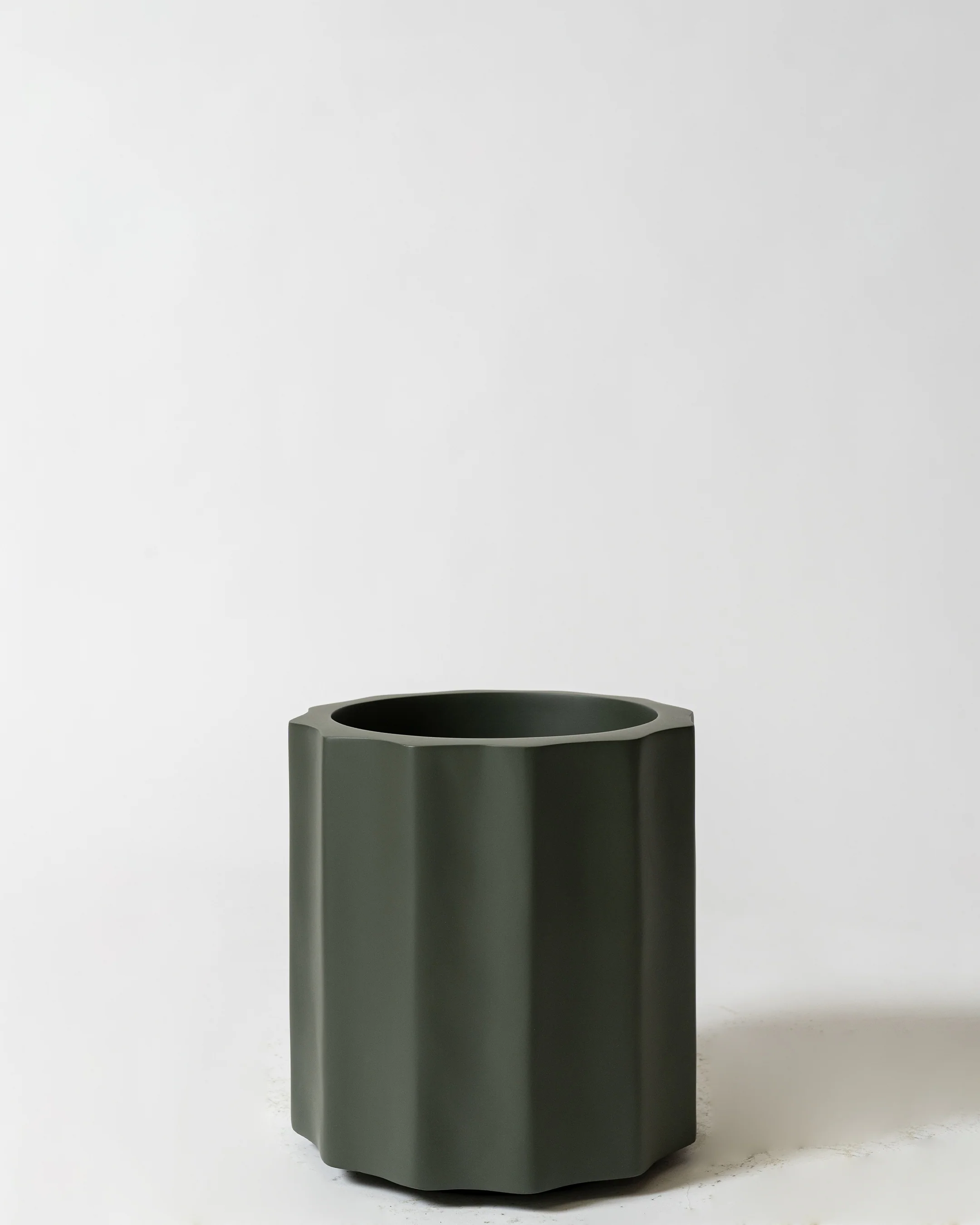 Lilly Pot - Image 29