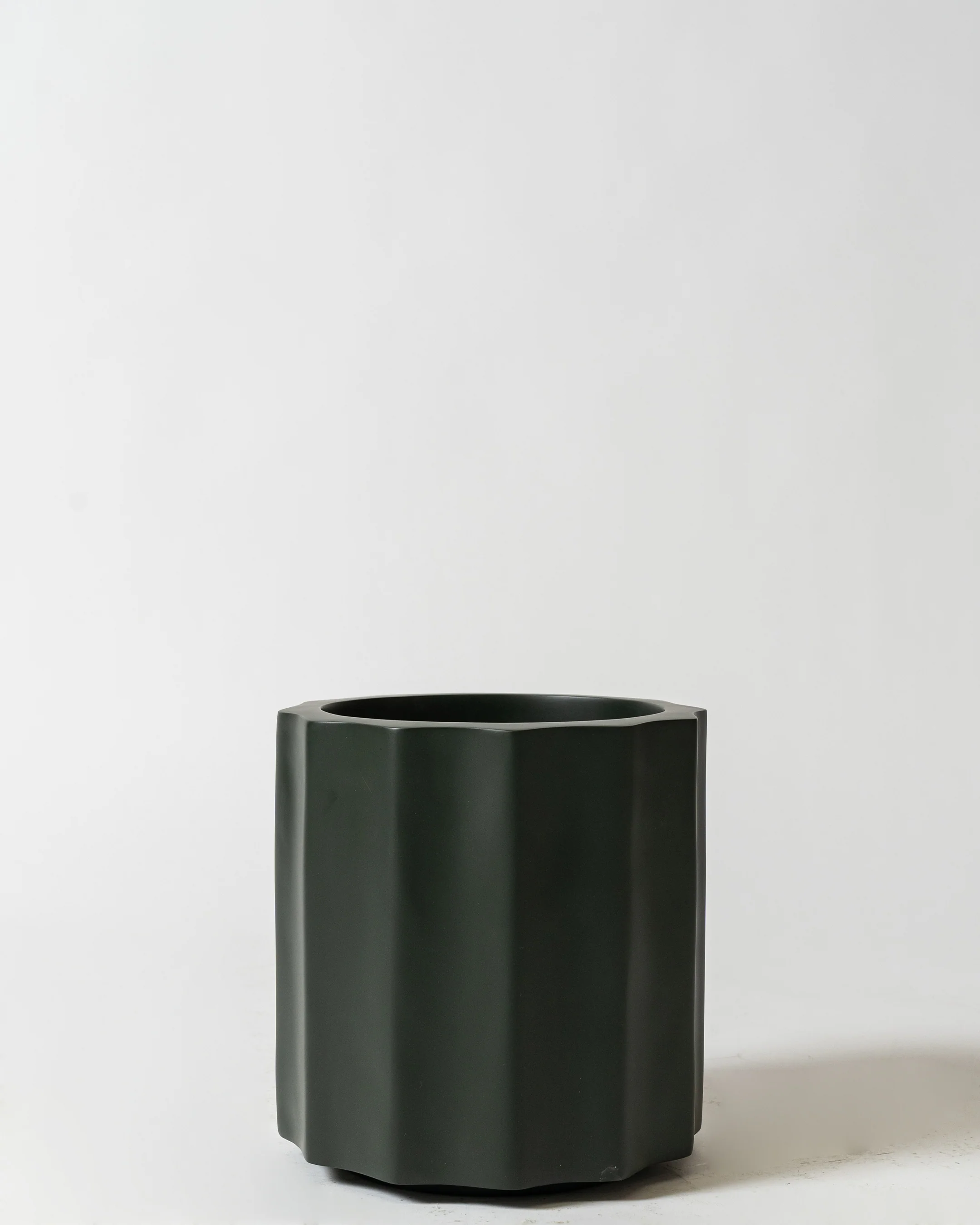 Lilly Pot - Image 37